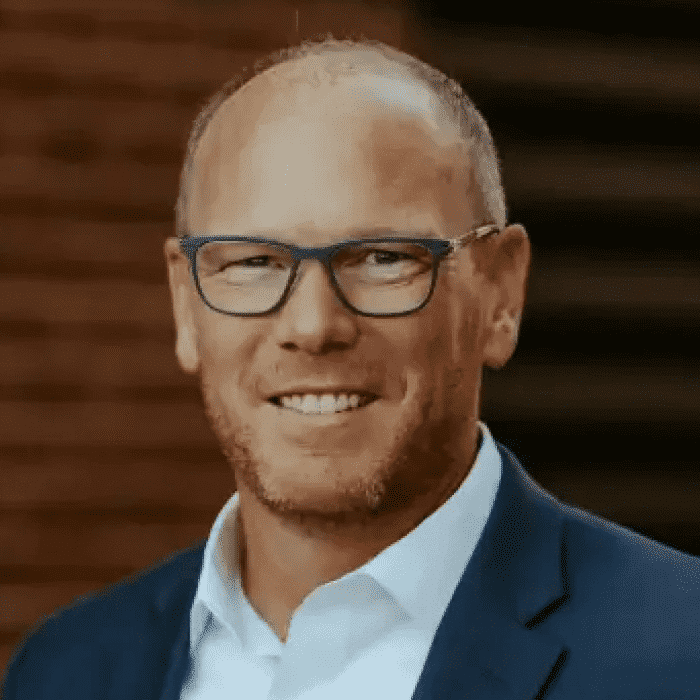 Brian VandenBrink e1747940543348 | Center for Hebraic Thought