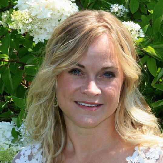 Tammy VandenBrink e1747940667968 | Center for Hebraic Thought